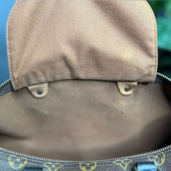 COPY - 💯 AUTH Louis Vuitton Speedy 35 custom My World Tour bag - Picture 11 of 14